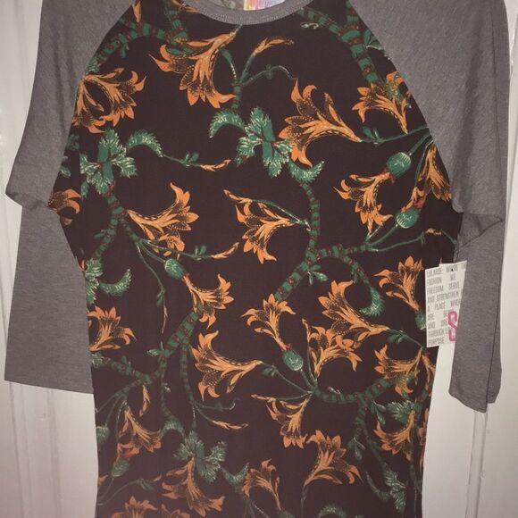 S LuLaRoe Randy baseball tee - Picture 1 of 2